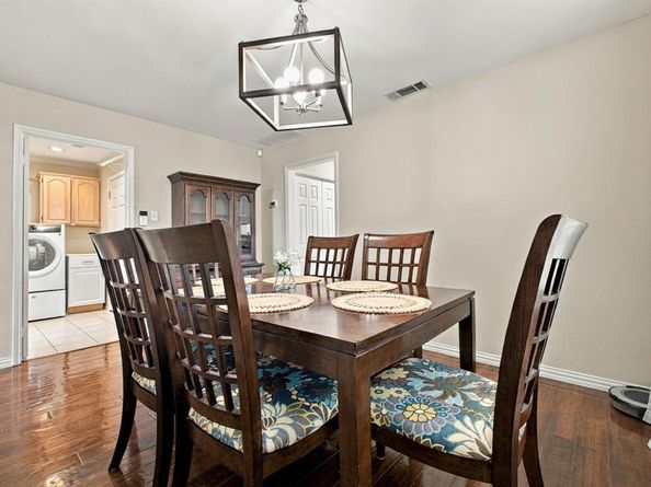 6239  Cupertino Trail , Dallas Texas 75252
