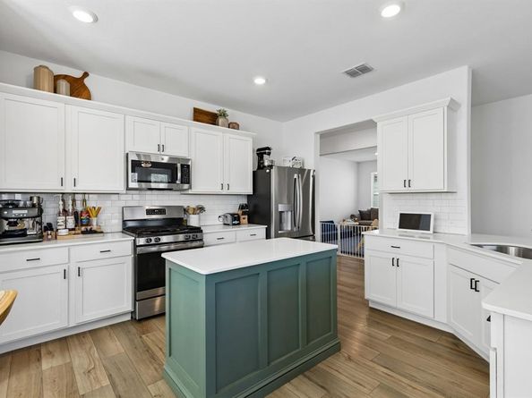 8109  Green Heron Drive , McKinney Texas 75071