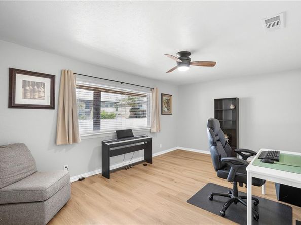 213  Wilshire Drive , Euless Texas 76040