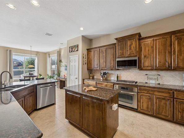 2936  Sawtimber Trail , Fort Worth Texas 76244