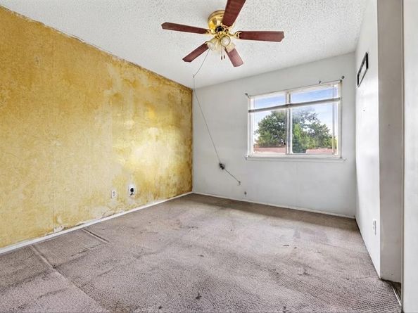 1822  Glouchester Drive , Garland Texas 75044