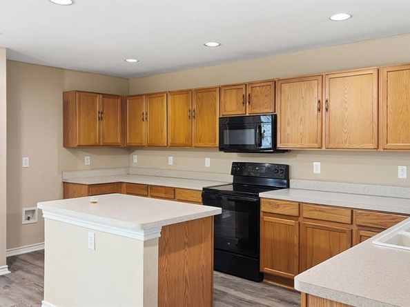 6213  Balcony Lane , Dallas Texas 75241