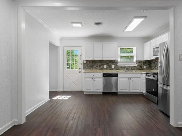 926  Powell Road , Mesquite Texas 75149