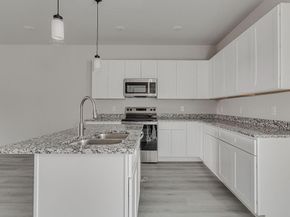 1136 E Broadway Avenue , Fort Worth Texas 76104