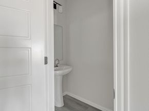 1136 E Broadway Avenue , Fort Worth Texas 76104