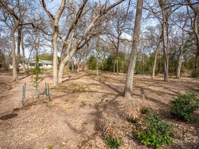 9576  Ash Creek Drive , Dallas Texas 75228