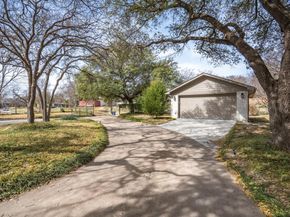 9576  Ash Creek Drive , Dallas Texas 75228
