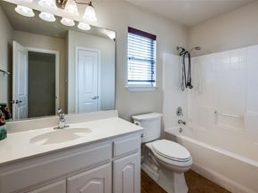 2737  Los Alamos Trail , Fort Worth Texas 76131