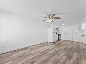 2800  Walker Street , Fort Worth Texas 76105