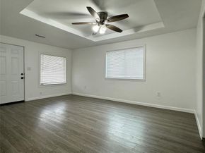 2800  Walker Street , Fort Worth Texas 76105