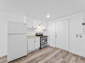 2800  Walker Street , Fort Worth Texas 76105