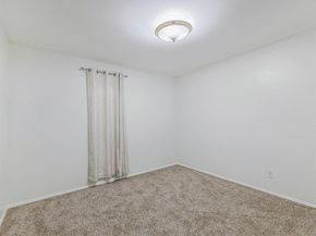 424  Bluebonnet Trail , Garland Texas 75043