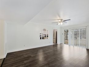 424  Bluebonnet Trail , Garland Texas 75043