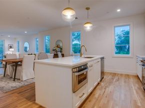 7207  Gaston Avenue  905, Dallas Texas 75206