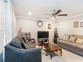 617  Towne House Lane , Richardson Texas 75081