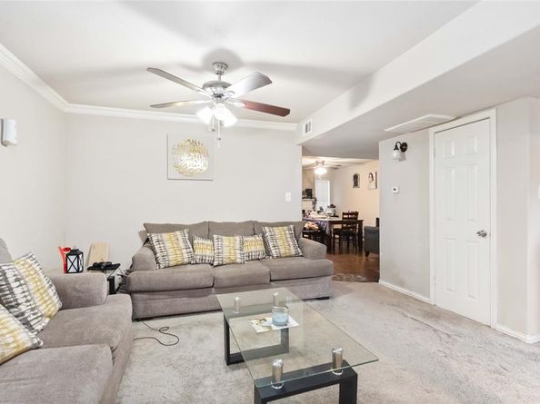 617  Towne House Lane , Richardson Texas 75081