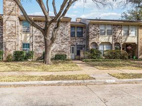 617  Towne House Lane , Richardson Texas 75081