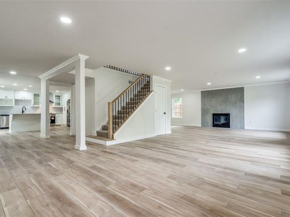 23  Grant Circle , Richardson Texas 75081