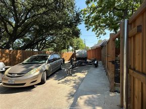 6522  Ridgeview Circle , Dallas Texas 75240