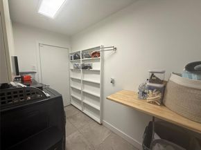 6522  Ridgeview Circle , Dallas Texas 75240