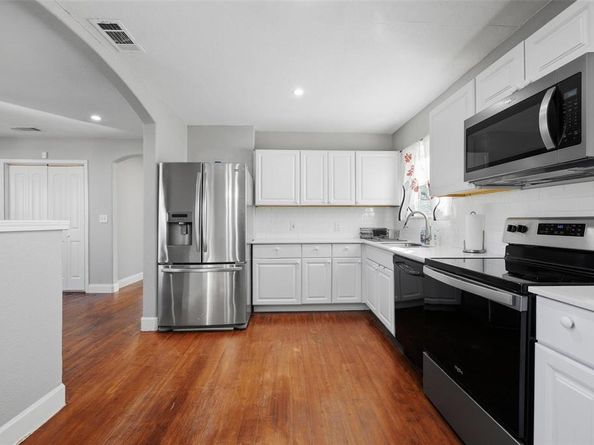 4208  Fairfax Street , Fort Worth Texas 76116