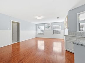 2206  Oak Forest Court , Arlington Texas 76012