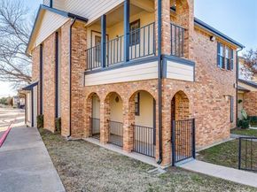 2835  Keller Springs   502, Carrollton Texas 75006