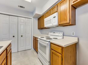 2835  Keller Springs   502, Carrollton Texas 75006