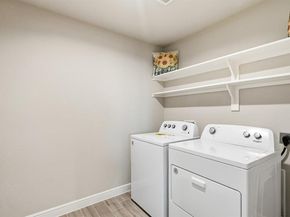 1450  CANTERBURY Trail , DeSoto Texas 75115