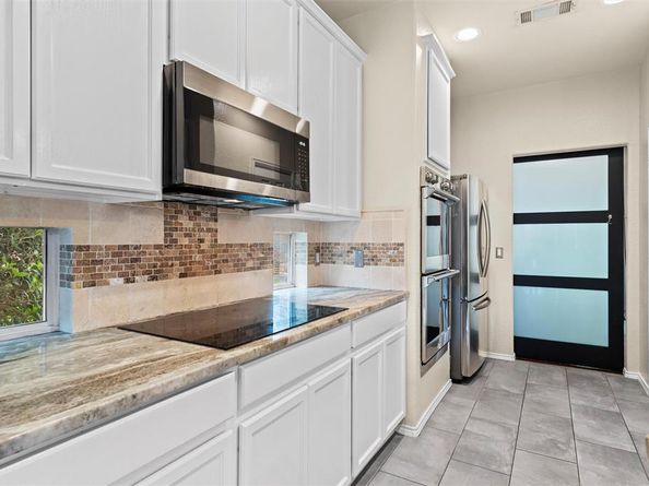 2815 S Serrano  , Grand Prairie Texas 75054