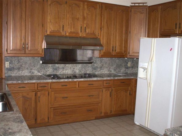 2300 W Main Street , Lancaster Texas 75146