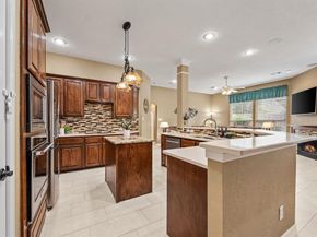 2806  Northwood Street , Grapevine Texas 76051