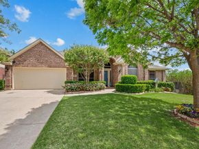 2806  Northwood Street , Grapevine Texas 76051