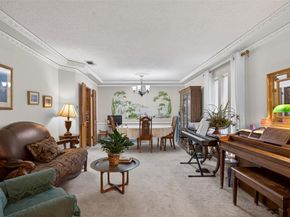 6010  Hunters View Lane , Dallas Texas 75232