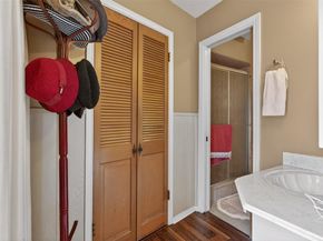 6010  Hunters View Lane , Dallas Texas 75232