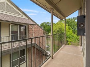 5981  Arapaho Road  1802, Dallas Texas 75248