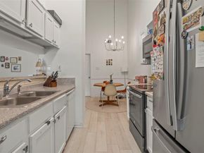 5981  Arapaho Road  1802, Dallas Texas 75248