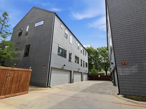 427 W 10th Street  803, Dallas Texas 75208