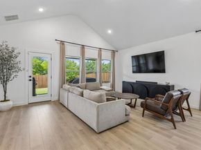 1242  Champlain Way , Dallas Texas 75253