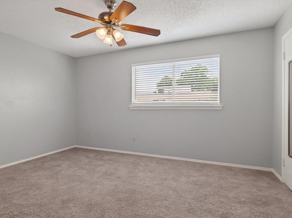 9852  Brockbank Drive , Dallas Texas 75220