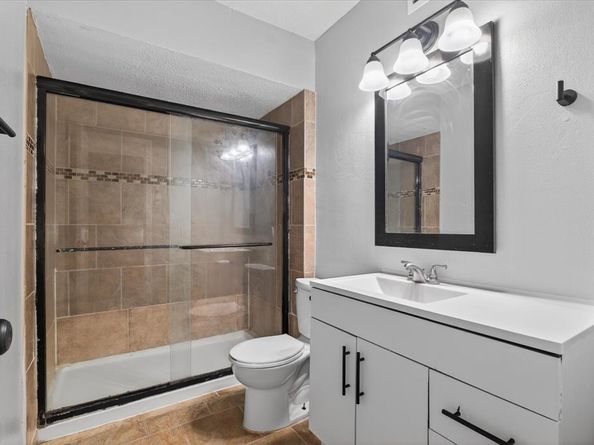 9852  Brockbank Drive , Dallas Texas 75220