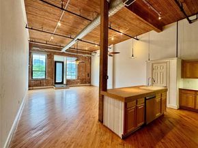 3026  Commerce Street  205, Dallas Texas 75226