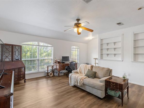 2312  Green Mere Drive , Arlington Texas 76001