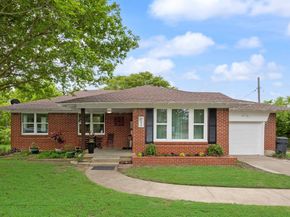 848  Glen Arbor Drive , Dallas Texas 75241