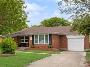 848  Glen Arbor Drive , Dallas Texas 75241