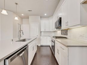 281  Scotia Street , Lewisville Texas 75056