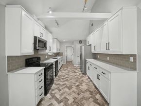 2701  Ridge Top Lane , Arlington Texas 76006