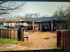 709  Edgeworth Drive , Dallas Texas 75217