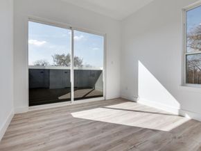 2808  Guymon Street , Dallas Texas 75212