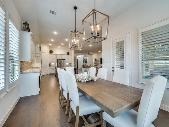 2729  Ashford  , The Colony Texas 75056